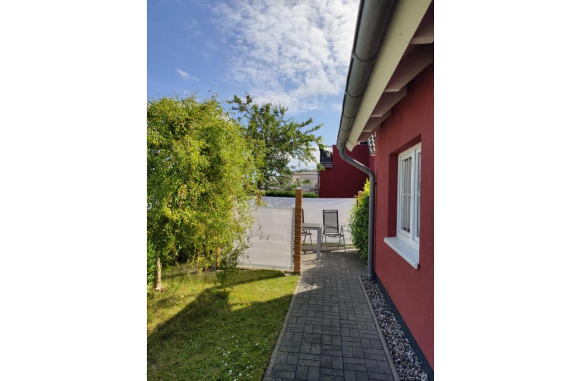 Ferienwohnung Ostseezeit - In Ruhiger Lage Nienhagen  Exterior foto